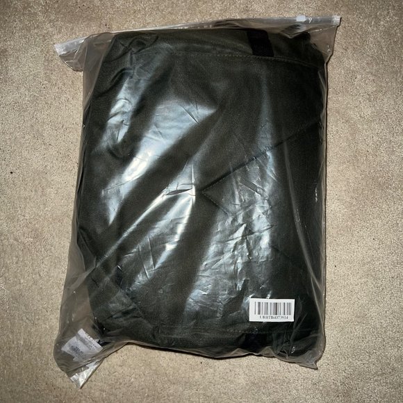 38L Travel Max Duffel Bag 20" Carry On Backpack-Duffel Hybrid Bag (Army … - Picture 8 of 8